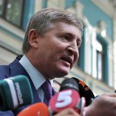 Vrea să investească în România   Patronul lui Shakhtar Donetsk încearcă să cumpere   cel mai mare combinat siderurgic  din țară