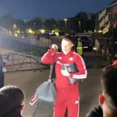 Primire ostilă pentru Dobre    VIDEO.  Fanii lui Dinamo   nu l-au iertat  pe rapidist pentru gesturile de la finalul partidei cu Farul