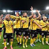 Surpriză uriașă  Echipa dintr-un   sat cu 1.500 de locuitori  a câștigat titlul și va debuta în Europa! Poate înfrunta   campioana României  în UCL