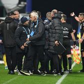 „De ce nu dai roșu?!”  Păreri împărțite ale analiștilor, după ce   Neagoe și Mandorlini s-au îmbrâncit : „A avut motive să fie nervos”