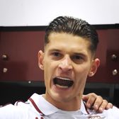 „Cel mai bun căpitan”   Discursul motivațional al lui Alex Dobre în vestiar, înaintea derby-ului    Dinamo-Rapid,  i-a impresionat pe fani