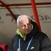 Petrescu se întoarce la CFR!    OFICIAL    Mandorlini  a fost demis! Varga a anunțat când revine „Bursucul” pe bancă