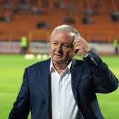 De partea lui Baiaram  Porumboiu îi ia apărarea fotbalistului în conflictul cu Mirel Rădoi: „Ce să facă?   Plecăciuni?  Să zică «sărut-mâna»?”