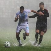 O repriză pe zi  Imagini spectaculoase în Conference League! Un meci a început joi, dar   se va termina vineri  » Care e motivul