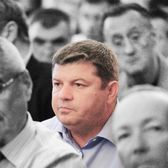 Milionarul român se luptă cu Akhmetov   Oferta oficială care   poate salva clubul  din Liga 1!