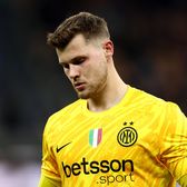 Portarul lui Inter, accident mortal    Bărbatul în scaun rulant lovit de goalkeeper a murit pe loc.  Clubul din Serie A a anulat conferința lui Chivu