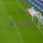 Roșca, gafă de juniori    FOTO.  Portarul lui Dinamo,   eroare imensă  cu CFR Cluj! A scăpat ca prin minune de gol