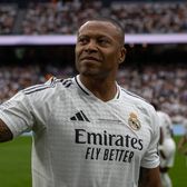 „Sper să schimb eu tendința”  Fostul jucător de la Roma și Real Madrid, convins că   rasismul  le pune piedici antrenorilor de culoare: „Câți vezi în primele 5 ligi?”