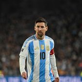 Messi îi costă o avere  Angola ar plăti o sumă uriașă pentru   amicalul contestat cu Argentina:  „Mii de oameni suferă de foame”