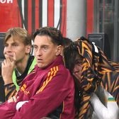 A cedat pe bancă    VIDEO+FOTO.  Schimbat după ce a ratat un penalty, Dybala a fost surprins   plângând în hohote