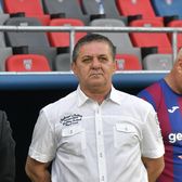 Lăcătuș i-a cerut lui Ienei să nu-l titularizeze    Lecția primită  de fostul atacant al Stelei de la marele antrenor