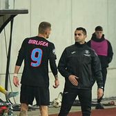  „Să vină singur la București!”  Becali, critici dure pentru Bîrligea + l-a luat în colimator și pe MM:   „E indisciplină.  Jucătorii sunt prea prieteni cu el”