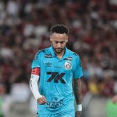 „Neymar e o rușine!”  Superstarul lui Santos, pus la zid de o legendă a Braziliei, după   eșecul cu Flamengo:  „Doar te-ai plimbat pe teren”