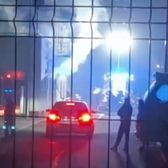 Incendiu la stadion      FOTO.   Trei autospeciale au fost nevoite    să intervină la arena din România  + reacție dură după incident: „Blestemele jucătorilor”