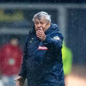 „Rămâneți la baraj?”  Cum a răspuns Lucescu » Reacție nervoasă:       „Există o limită!  Dacă aș spune exact ce gândesc...”