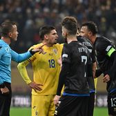 Situație absurdă  România,   obligată  de FIFA   să mai joace un meci dacă e eliminată la baraj! Poate fi o deplasare infernală
