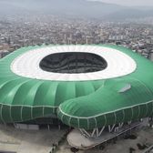 „Capcana” turcilor pentru români  De ce Turcia nu vrea ca barajul cu „tricolorii” să se dispute la Istanbul » Am putea juca pe ciudatul   „stadion-crocodil”