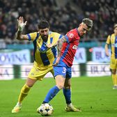 „Joci la batjocură!”    FOTO.  Tavi Popescu, criticat dur de patron după FCSB - Petrolul:   „N-ai voie să faci asta”  » De ce a fost scos la pauză