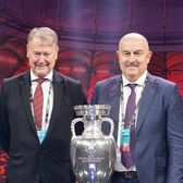 Suferință cumplită  Un mare antrenor nordic, maladie necruțătoare:   „Vorbește greu”. Legătura cu România