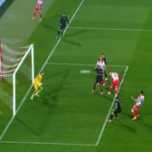 Defensiva FCSB, KO    FOTO.    Steaua Roșie Belgrad  a marcat în inferioritate. Cum a înscris Bruno Duarte