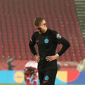 Steaua Roșie - FCSB 1-0  Campioana, dominată de un adversar care a jucat   peste 60 de minute în „10”  » Al 4-lea eșec consecutiv în Europa