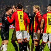 „Au fost bătuți cu bastoane!”  Scandal și tensiune la cote înalte la meciul fostei adversare a FCSB: „Am depus   plângere la UEFA”