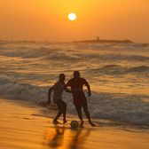 „Mi-au ucis singurul fiu”  Fotbalist ademenit de o rețea de agenți falși,   răpit, șantajat și omorât!  „Familiile îi împing spre pericol”