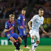 Un jucător de-ai lui Lucescu s-a înrolat!  Ce vrea să facă internaționalul ucrainean în   război.  De luni e în unitate