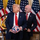 FIFA tace la premiul pentru Trump  Organizația care protejează drepturile omului   pune la îndoială Premiul FIFA pentru Pace