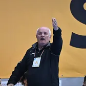 „Tadici a terminat-o psihic”   Noi acuzații grave la adresa antrenorului de la HC Zalău:   „Era nervos că nu i-au ieșit pariurile”  » Cum se apără tehnicianul