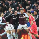 Aston Villa a relansat Premier League!     FOTO.  Victorie fabuloasă cu Arsenal, după un   gol marcat în ultima fază  » Cum arată lupta la titlu