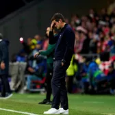 „Chivu va juca în dreapta”  Antrenorul lui Inter face haz de necaz înainte de   meciul cu Liverpool   din Liga Campionilor