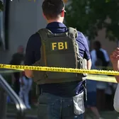 Recompensă uriașă pe capul unui olimpic    FOTO.  FBI a publicat o nouă imagine cu „El Jefe”, sportivul   devenit baron al drogurilor  + Suma propusă pentru capturare a crescut!