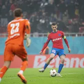 Tănase și Cisotti au declanșat nebunia   FOTO: Golul marcat de FCSB   în ultimele secunde cu Feyenoord  » Van Persie a rămas împietrit pe bancă