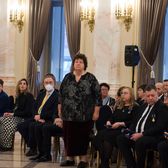 Sally Wood Lamont, proces penal  Fosta președintă a Comitetului Național Paralimpic, acuzată pentru   premieri ilegale.  Procurorii i-au pus sechestru