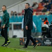 Frustrat de FCSB    Van Persie  trece cu greu peste eșec: „Le-am făcut cadouri” + și-a băgat jucătorii în ședință