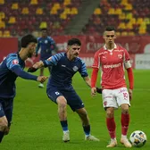 Dinamo a făcut spectacol  „Câinii” s-au distrat în partida cu Metaloglobus și s-au apropiat   la un punct  de liderul Rapid