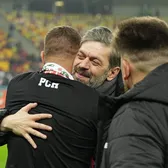 „Săgeți” către rivale  Două momente în care   crainicul lui Dinamo  a ironizat adversarele din București