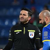Colțescu primește derogare  Arbitrul despre care MM Stoica a spus că „nu vreau să-l mai văd”   va oficia în Liga 1 și la 49 de ani.  Decizia lui Vassaras