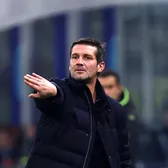 Miză uriașă pentru Chivu  Îi poate aduce lui Inter o sumă uriașă dacă obține primul trofeu! Când și unde se joacă   Supercupa Italiei