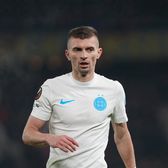 Tănase a dat lovitura  Cât ar fi câștigat   vedeta de la FCSB  din imobiliare + Cine și-ar fi cumpărat apartament în complex