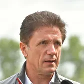 Gică Popescu, proiect imobiliar de 70 mil. €    Suma încasată  de fostul mare fotbalist pentru cedarea a 11% din firma care transformă Academia din Craiova