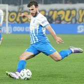 Abordat la Atena  Patronul lui AEK a intrat pe teren și   s-a dus direct  la un jucător de la Universitatea Craiova » Ce a urmat