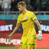 Isenko, out!  Scos din poartă după   eșecul cu AEK Atena   + Căpitanul echipei nu e nici pe bancă! Cum a explicat Coelho