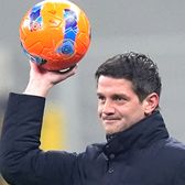 Chivu, din nou viral    VIDEO  Imaginile cu antrenorul român, publicate de Inter:   „Șeful încă le are cu mingea”