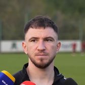  „Am renunțat la nuntă pentru Mondial!”    VIDEO.  Colegii îl ridiculizează, dar e convins că   România se califică:  „Ce concediu? Totul pentru acest vis”