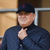 „Atenție!”    FOTO.     Dan Șucu i-a supărat pe ultrașii lui Genoa  » Ce mesaje au afișat fanii la adresa conducerii clubului din Serie A