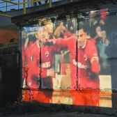 Acțiune specială la stadionul Dinamo    Imagini fabuloase  proiectate pe zidurile arenei + o fotografie istorică: „Buldozerele nu ne pot dărâma niciodată amintirile” 