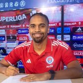 Întăriri pentru lupta la play-off   Jucătorul   crescut de Sporting  a ajuns în Liga 1: „Fotbalul jucat de noua mea echipă este spectaculos”