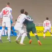 Gafa lui Andrei Ivan    FOTO:  Atacantul român   a comis penalty  în startul meciului cu Panathinaikos » Cifrele internaționalul în Grecia